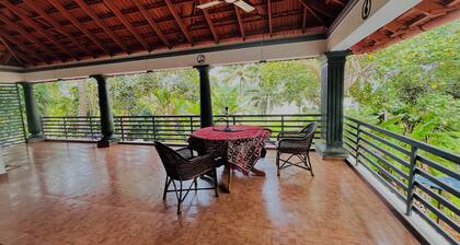 Harbour villa