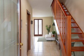 Interior - Casa L'Angolino - Vacation Home (Cavaion Veronese)