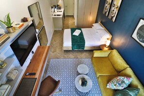 Apartment, 1 Bedroom, Balcony, Garden View - Chic Rosebank Studio, Walk to Mall &gautrain (Johannesburg)