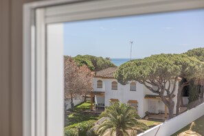 Interior - Apartment 'Los Drogos, Building B, Penthouse B' with shared pool, garden & Wi-Fi (Chiclana de la Frontera)