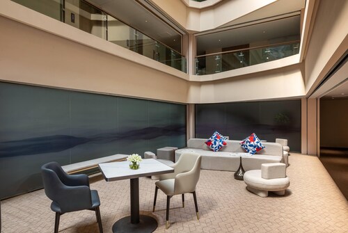 Days Hotel by Wyndham Yining Liuxing Street