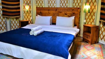 Deluxe Double Room, Mountain View | Iron/ironing board, free WiFi