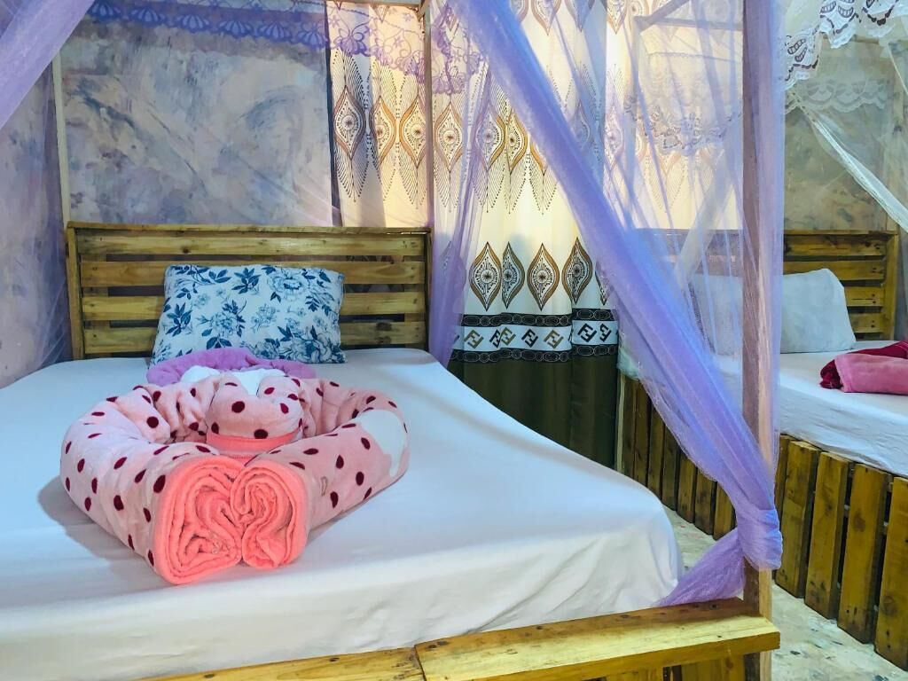雙人房 | 書桌、免費 Wi-Fi