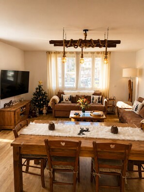 Living area - LE TERRIER - Premium cocooning apartment near slopes & station Ground floor (Briançon)
