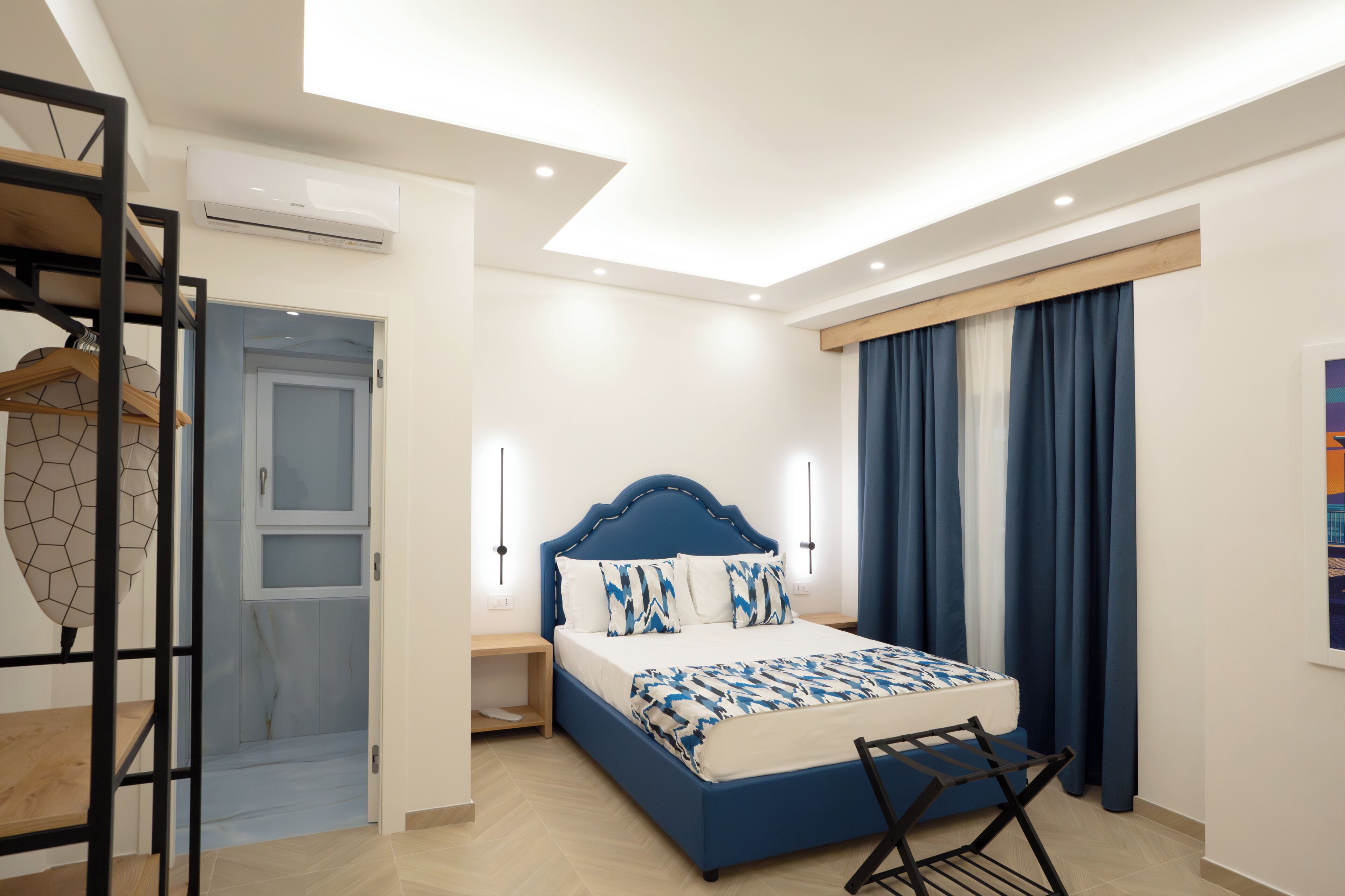 Habitación clásica, 1 cama Queen size | Sábanas de algodón egipcio, ropa de cama de alta calidad y edredón 