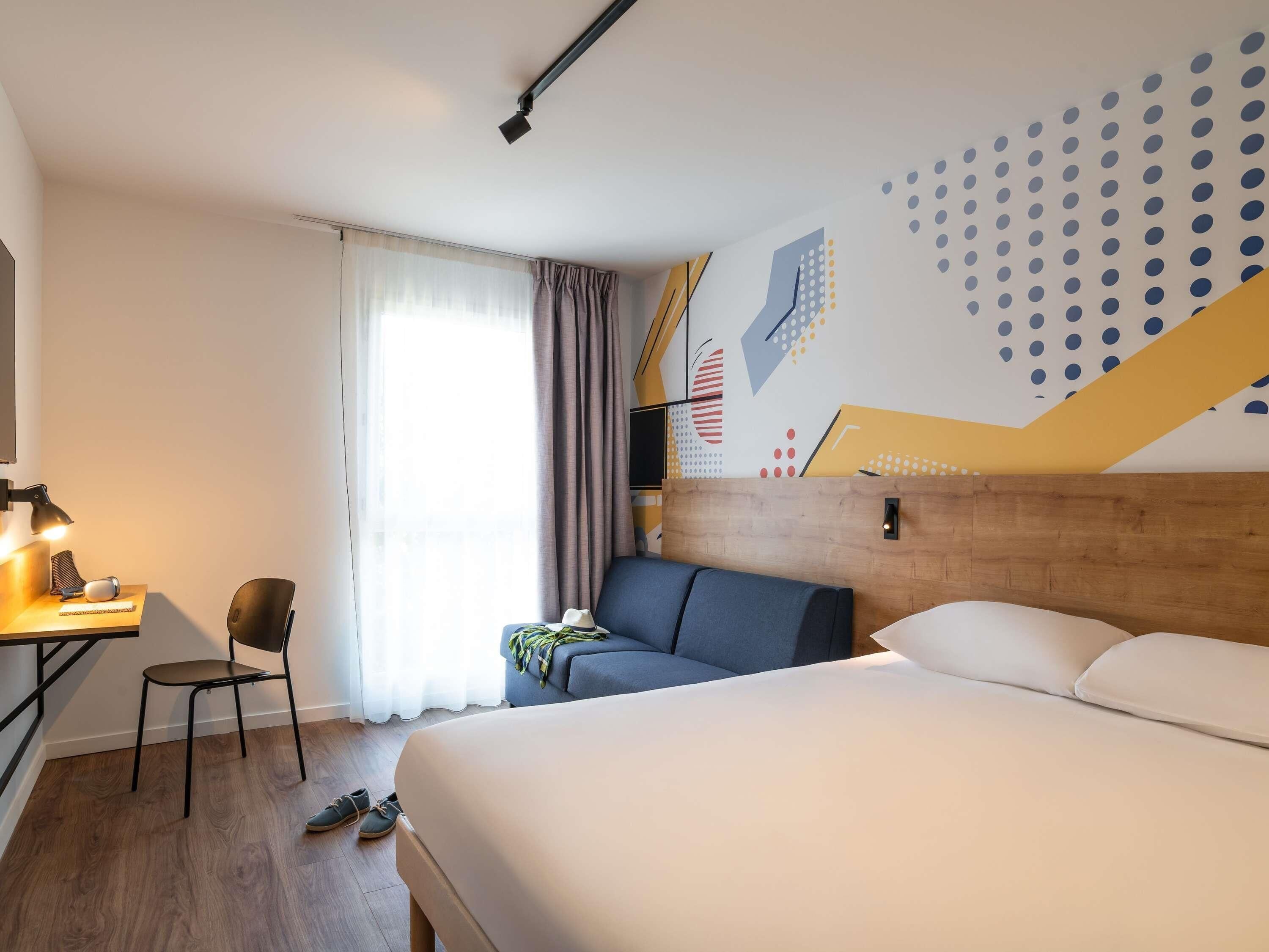 Family Room, 1 Double Bed with Sofa bed | Free WiFi