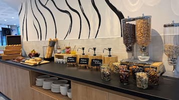 Desayuno continental incluido todos los días