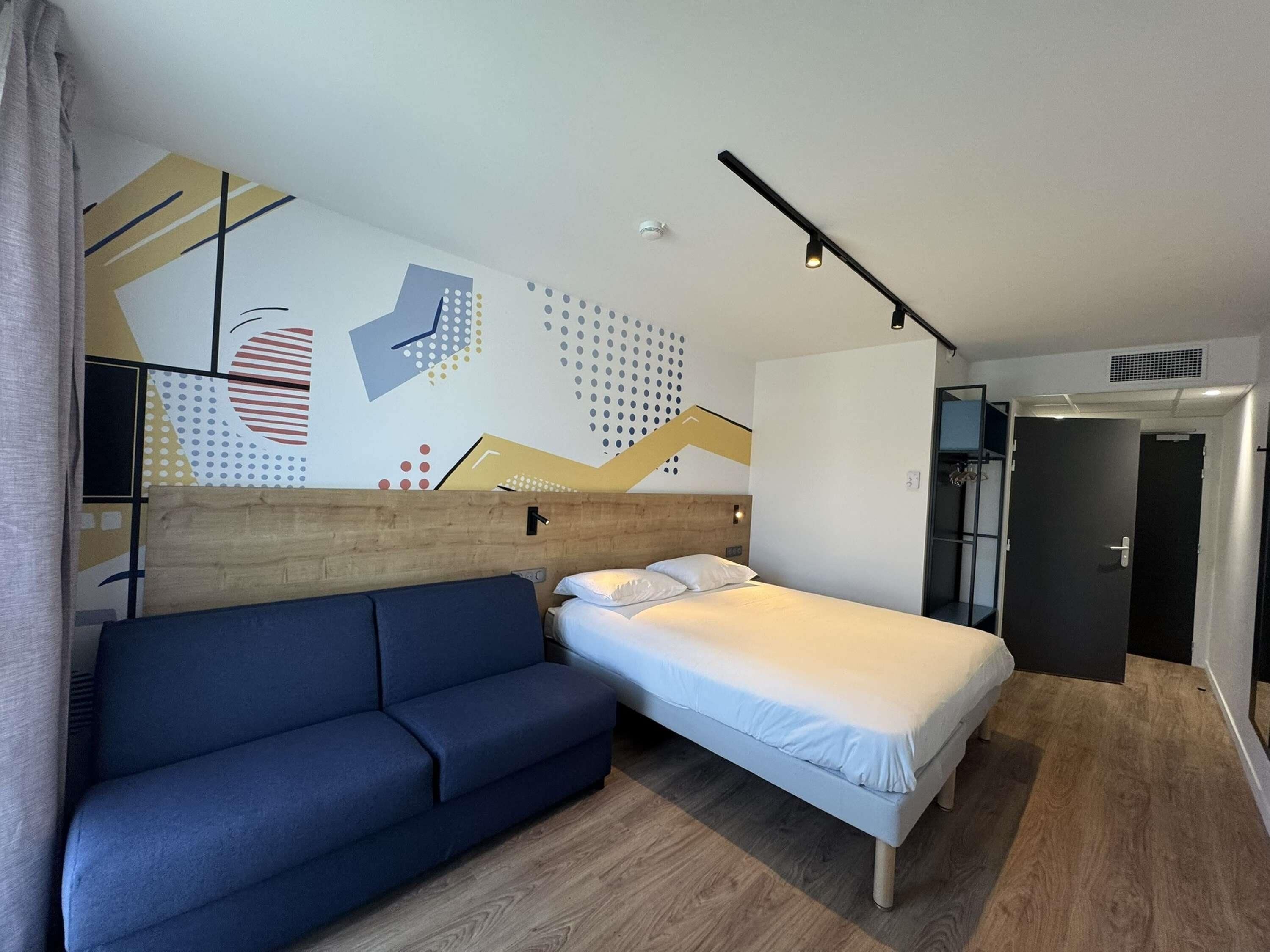 Family Room, 1 Double Bed with Sofa bed | Free WiFi