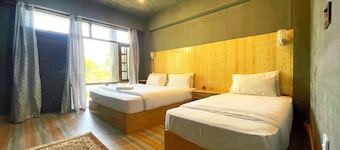 Hunza Huts & Resort