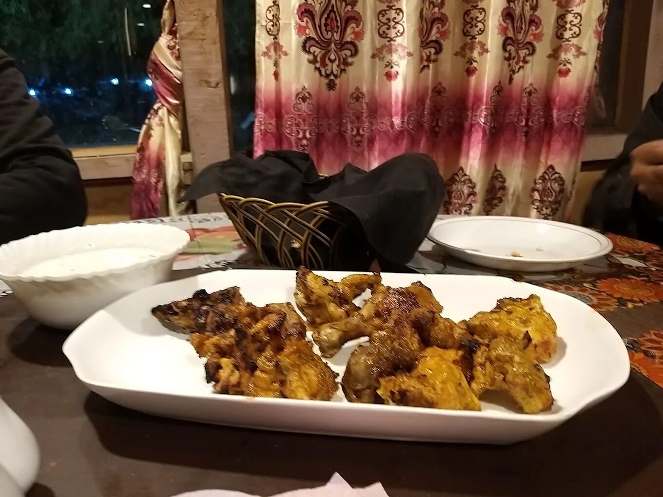 餐饮