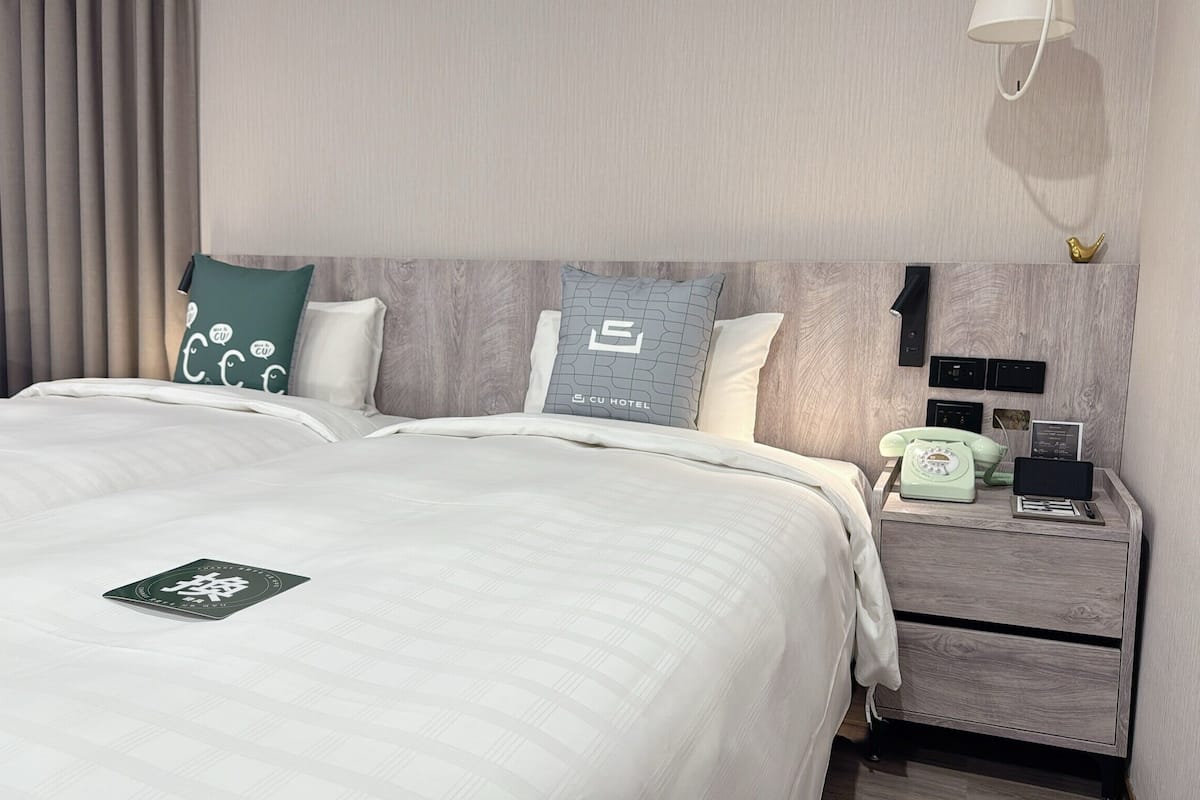 Twin Room, 2 Twin Beds, Non Smoking | Down comforters, blackout drapes, free WiFi