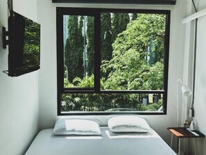 Free WiFi - HOLY SHEET Hostel  (Phra Khanong Khlong Toei)