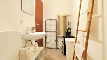 Apartment | Badezimmer