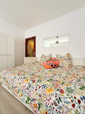 Apartment - 2 bedrooms - baby crib & furnished  (Luxembourg)