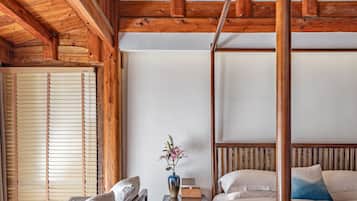 Superior Double Room, 1 Queen Bed, Courtyard View | Premium bedding, down duvets, free minibar, in-room safe
