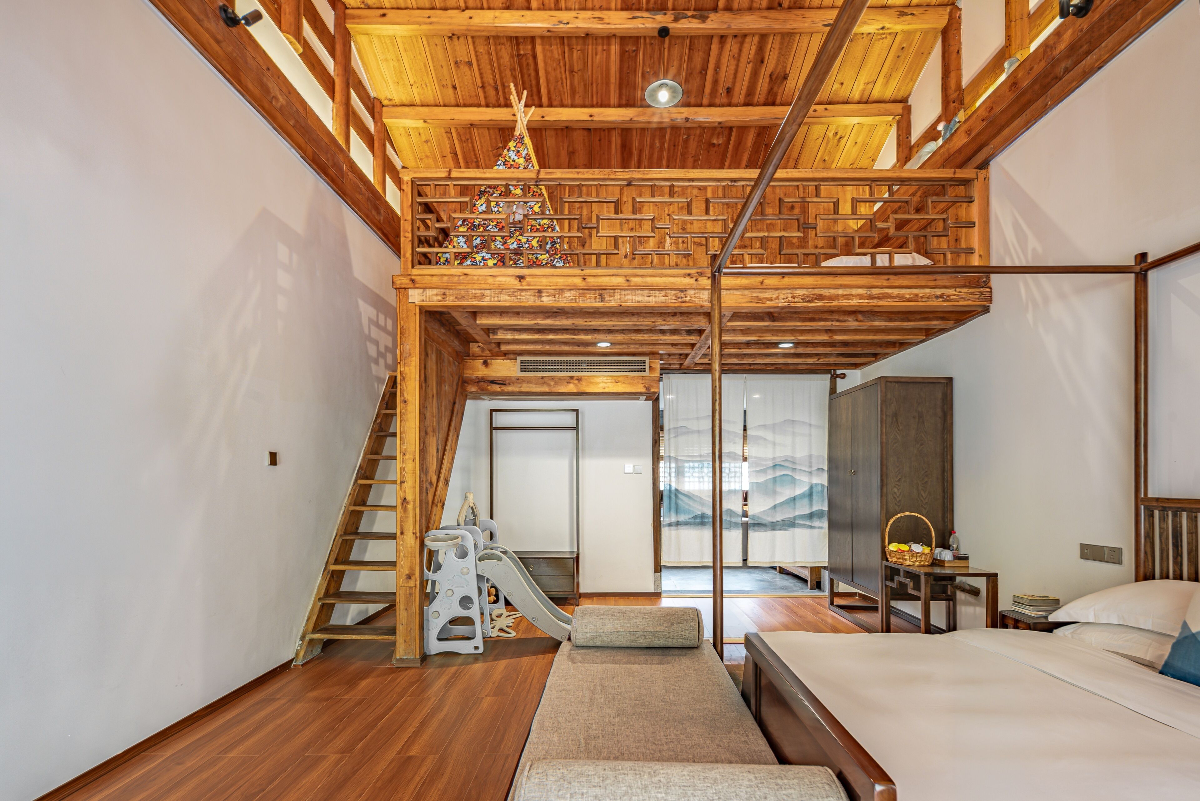 Family Twin Room, Courtyard View