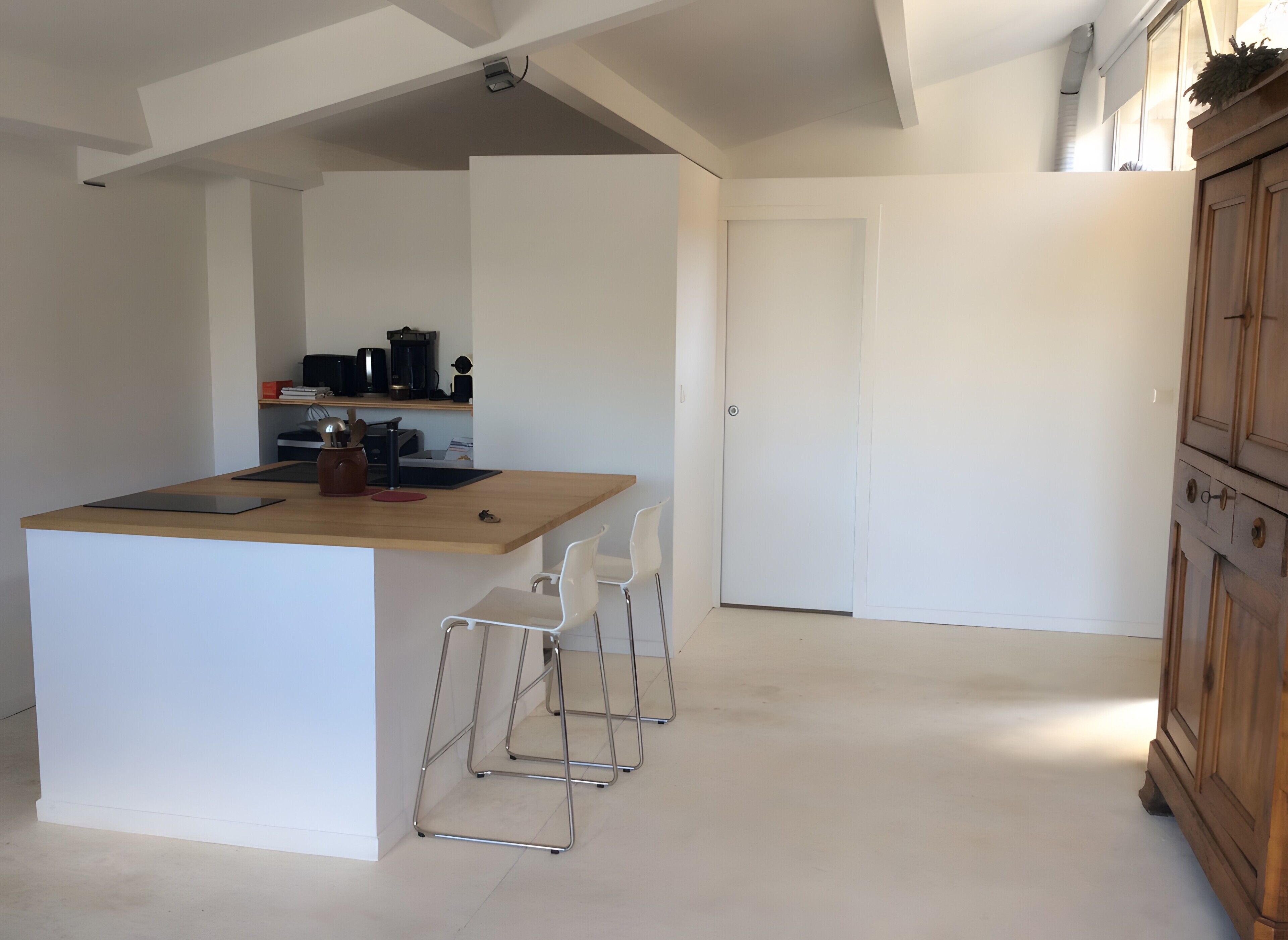 冰箱、茶具/咖啡用具、电热水壶、厨具/餐具
