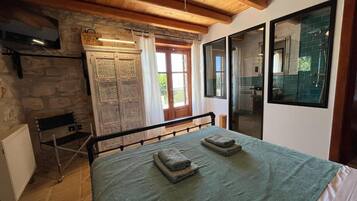 3 bedrooms, WiFi