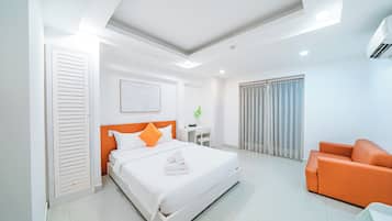 Superior Double Room, City View | Free minibar items, in-room safe, soundproofing, iron/ironing board