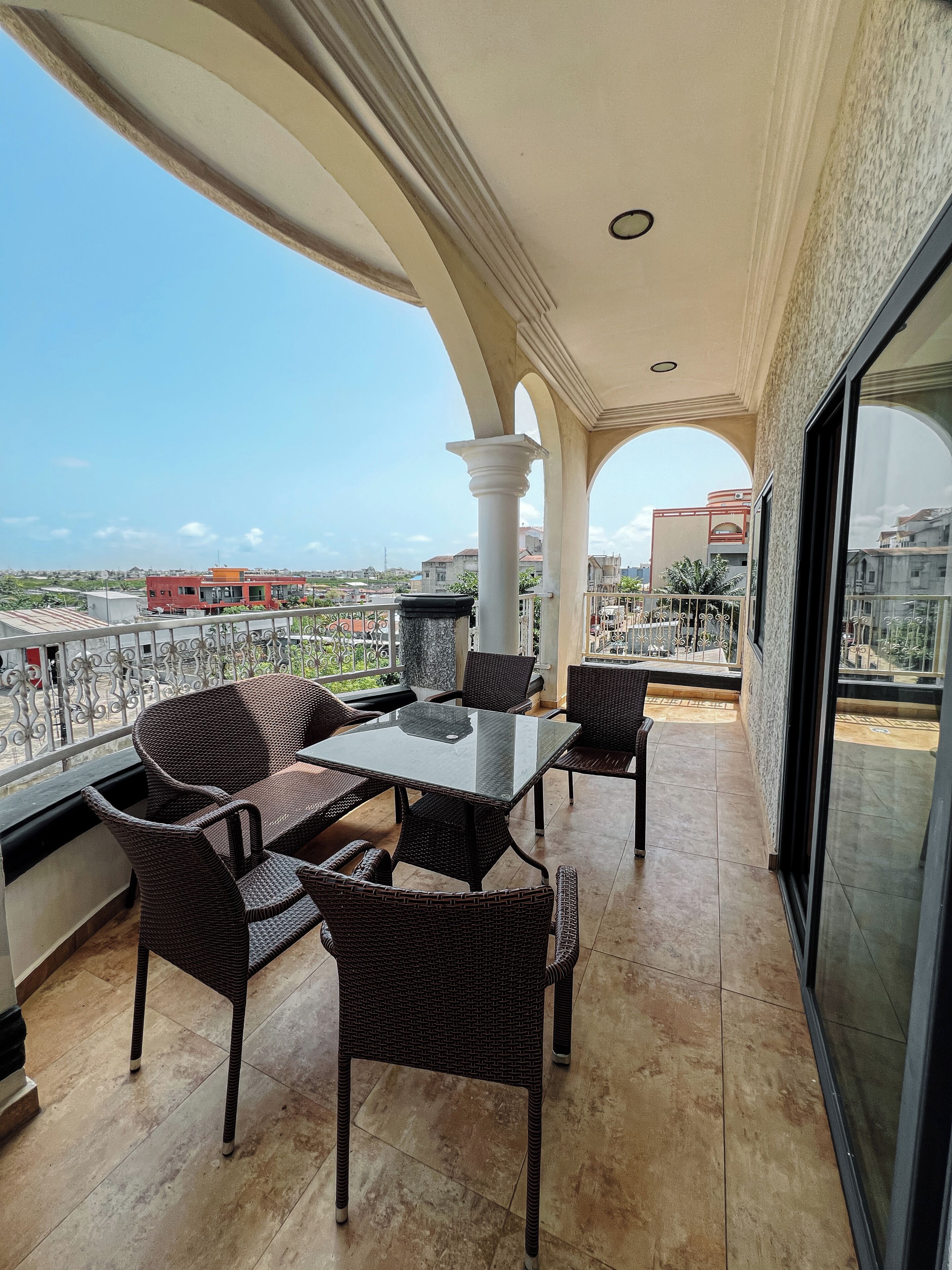 Deluxe Apartment, Balcony, City View | Outdoor dining