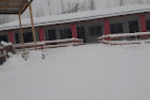 Deluxe Double Room | Property grounds - Bed & Bread (Ghulmet)