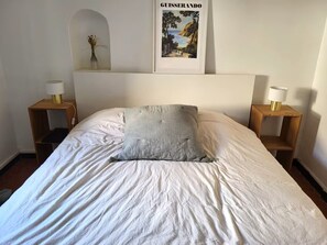 Fer et planche à repasser, Wi-Fi, draps fournis