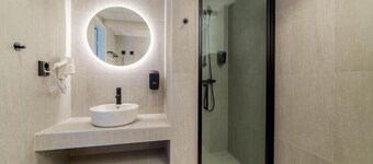 MAYA Apartments - Carl Berner