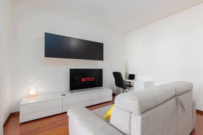 Apartment, 1 Bedroom, Accessible, Balcony | Living room - Large Duplex With Private Terrace Gluck Milan (Milan)