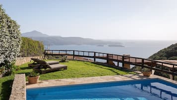 Villa Deluxe, piscina privata | Piscina privata