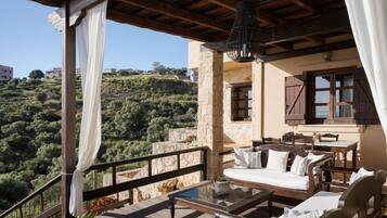 Deluxe-Villa, eigener Pool | Terrasse/Patio