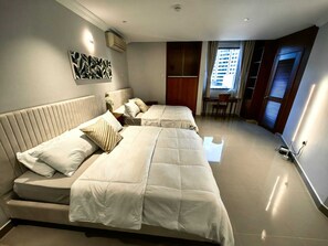 3 habitaciones, tabla de planchar con plancha y wifi gratis 