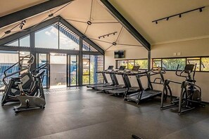 Apartment, 2 Bedrooms, Patio | Fitness studio