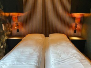 Classic House, 1 Bedroom | 2 bedrooms, individually furnished, bed sheets - Private Sauna at Wellness Lodge in Drenthe (Dalerveen)