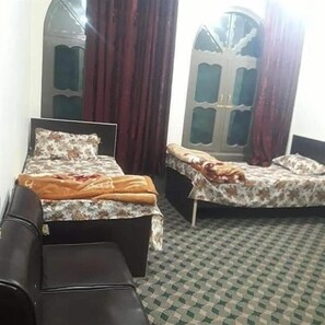 Deluxe Double Room, Mountain View | Iron/ironing board, free WiFi