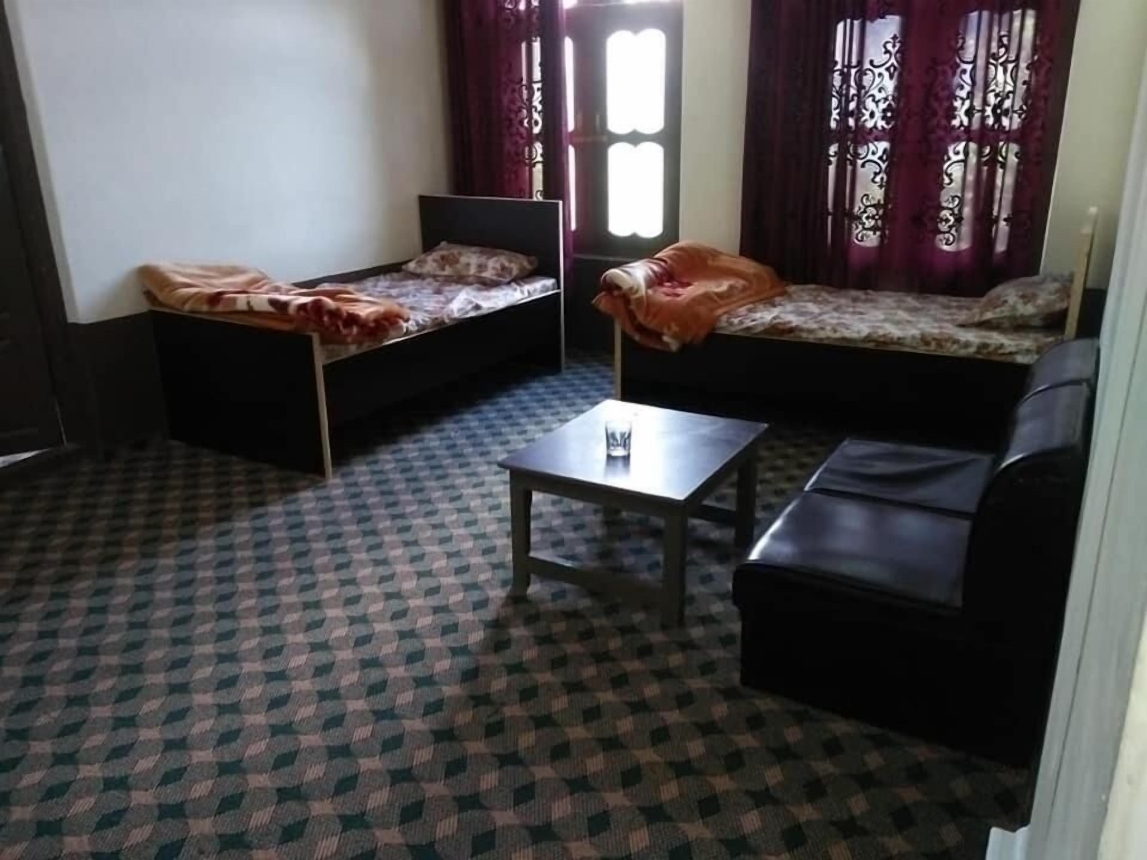 Deluxe-Doppelzimmer, Bergblick | Bügeleisen/Bügelbrett, kostenloses WLAN
