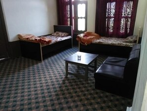 Deluxe Double Room, Mountain View | Iron/ironing board, free WiFi - Rush Lake Hotel (Jafar Abad)