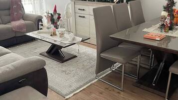 Apartment, 2 Bedrooms, Accessible | Interior