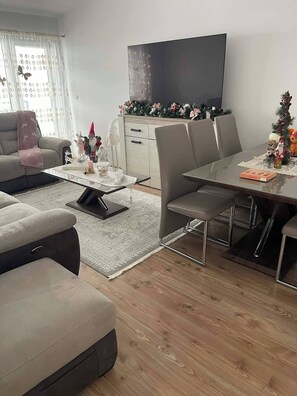 Căn hộ, 2 phòng ngủ, phù hợp cho người khuyết tật | Nội thất
