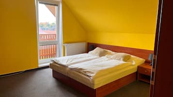 Classic Double or Twin Room, Balcony, Garden View