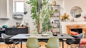 Dining - Les Jardins des Arceaux - First Concierge Service (Montpellier)