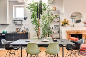 Dining - Les Jardins des Arceaux - First Concierge Service (Montpellier)