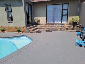 Pool - Room-namib Accommodation EPC (Metsimaholo)
