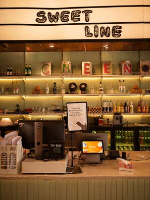 Bar (en la propiedad)