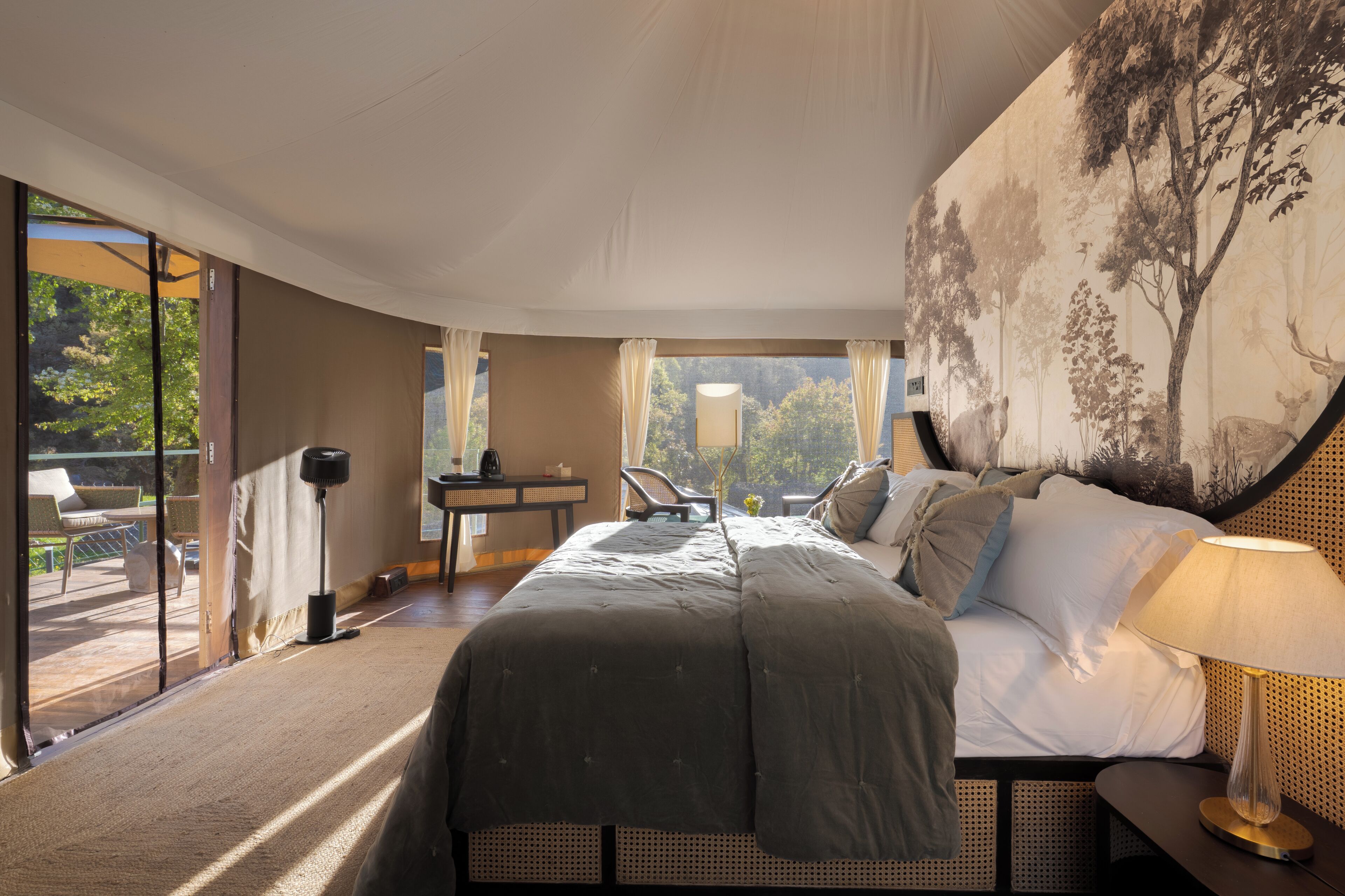 Barraca superior, 1 cama King, vista para a montanha | Wi-Fi de cortesia