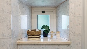 Interior - Apartment 'My Home Savona' with Wi-Fi (Savona)