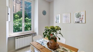 Dining - Apartment 'My Home Savona' with Wi-Fi (Savona)