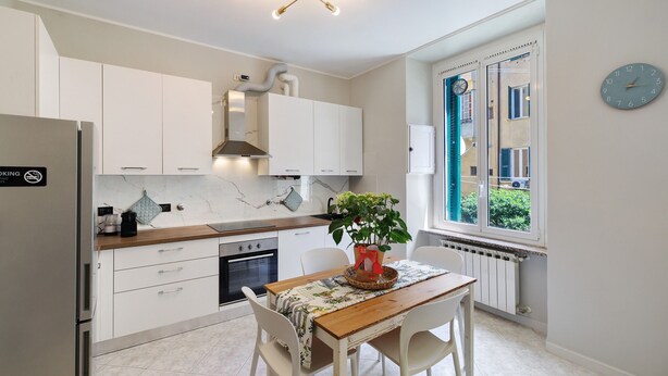 Private kitchen - Apartment 'My Home Savona' with Wi-Fi (Savona)
