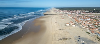 Comfortable house near beaches - 3 bdrms.