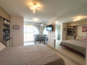 Free WiFi - Studio with AC, pool view - 2 guests (Cap d'Agde)