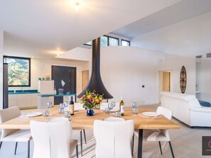Dining - Villa pool and AC, PMR - 8/10 guests (Biscarrosse)